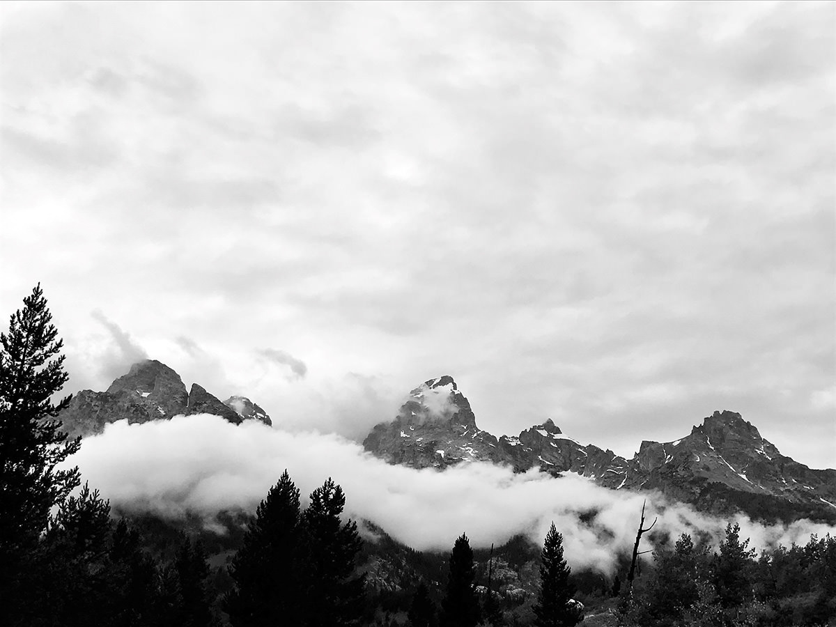 Rolling Smoke by Isabella Knaack