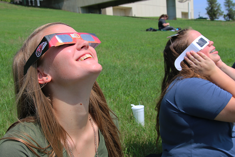 Solar Eclipse Awes, Inspires on First Day of Classes