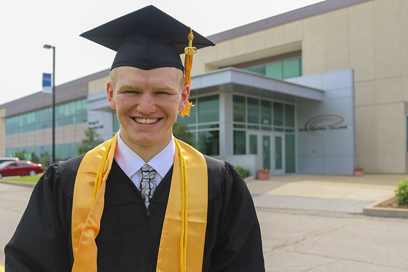 Outstanding Student Award Winner – Jonathon Stone