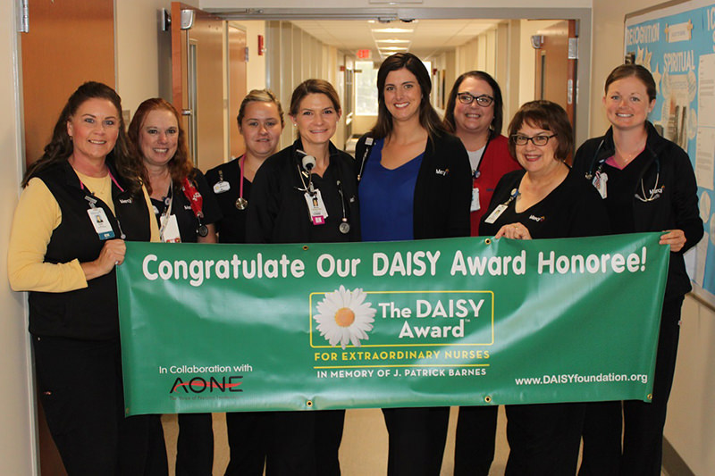 Alumni Spotlight – Nurse Honored with International Recognition for Patient Care at Mercy Hospital