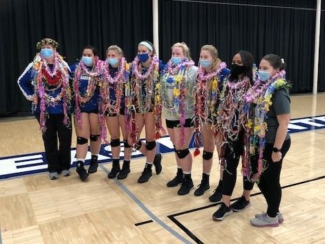 Tongan American players share tradition with team members