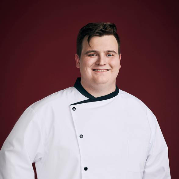 ECC Alum Trenton Garvey is ‘Hell’s Kitchen’ Winner