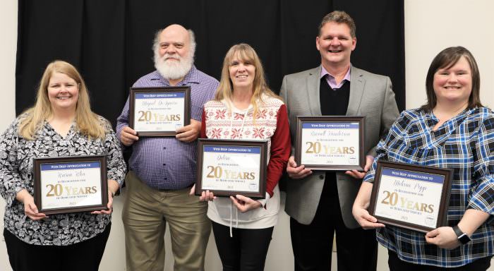 ECC Recognizes Employees for Years of Service