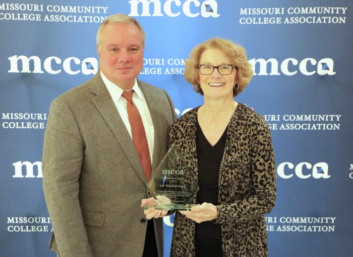 Hays Receives Missouri Community College Association Alumni Award