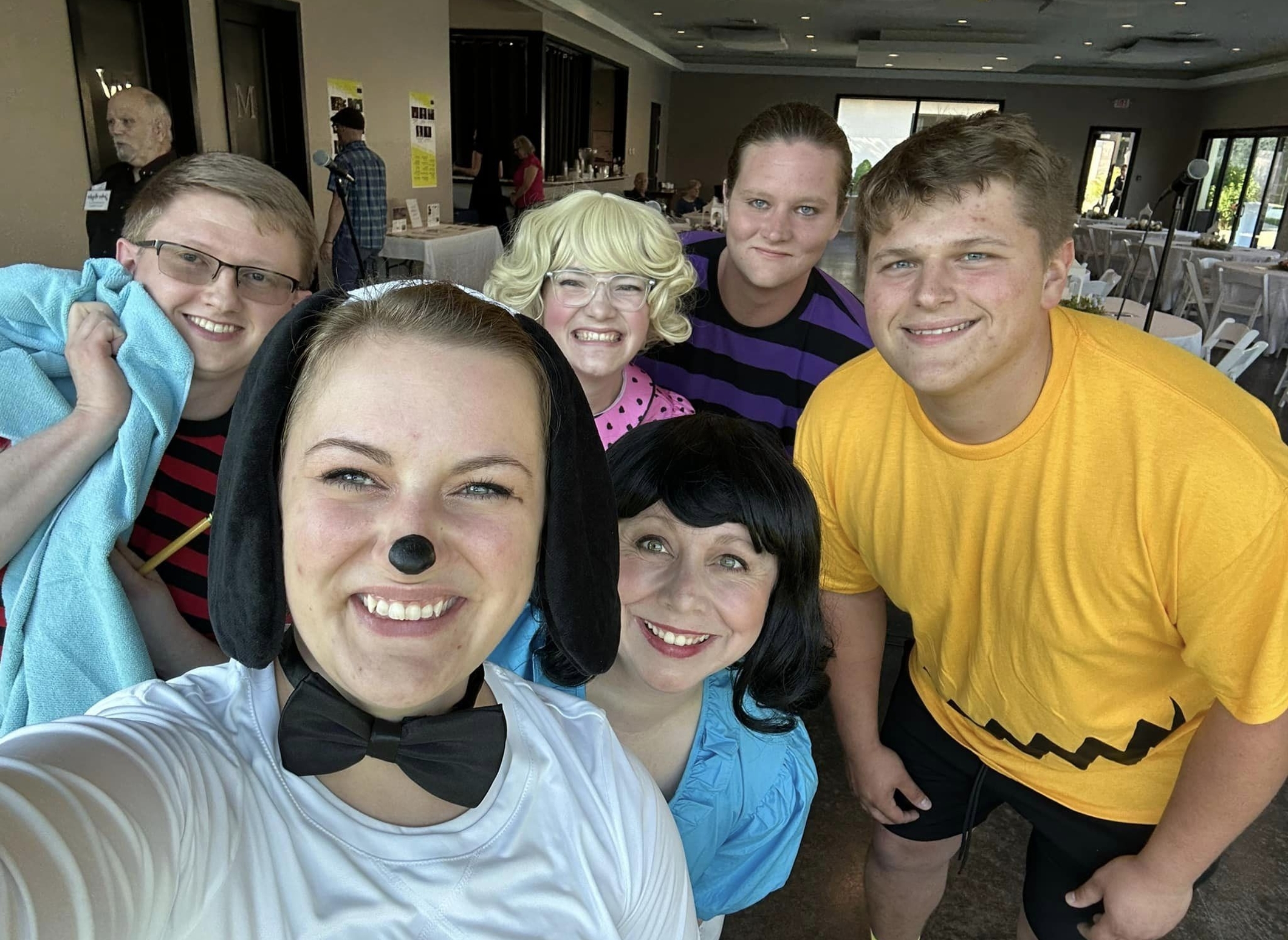 Group selfie of You're a Good Man, Charlie Brown cast