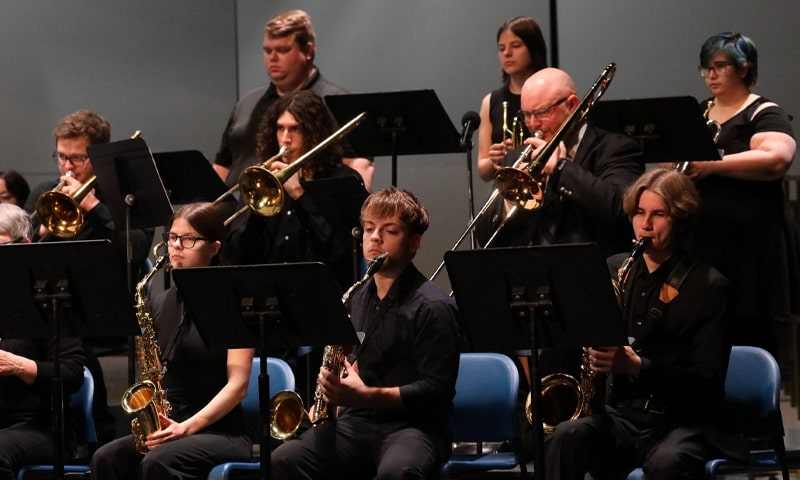 ECC band students performing at concert